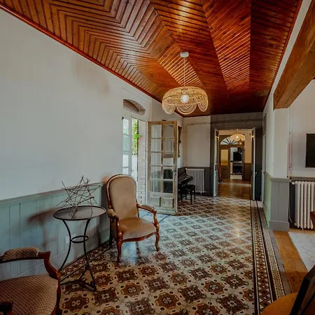 Maison De Caractère, Vue Sur Privé Et Vignes *